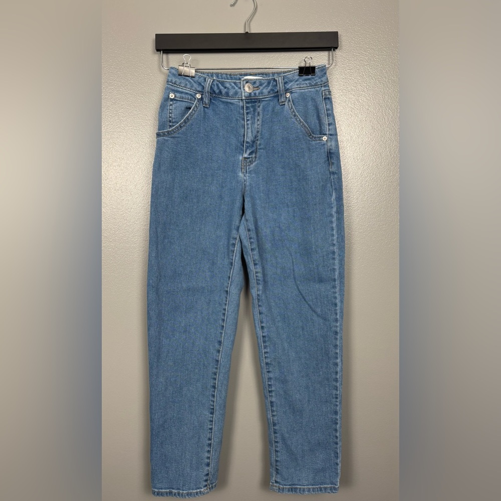 Rue21 Relaxed Straight Fit High Rise Denim Blue Jeans Size 2